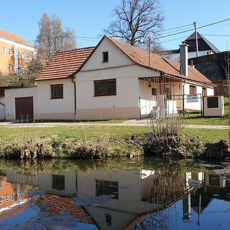 Villa Chaloupka U Vejvodu Skripov Exterior foto